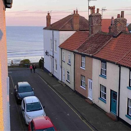 Lilly'S Cottage, Filey, Sleeps 8 外观 照片