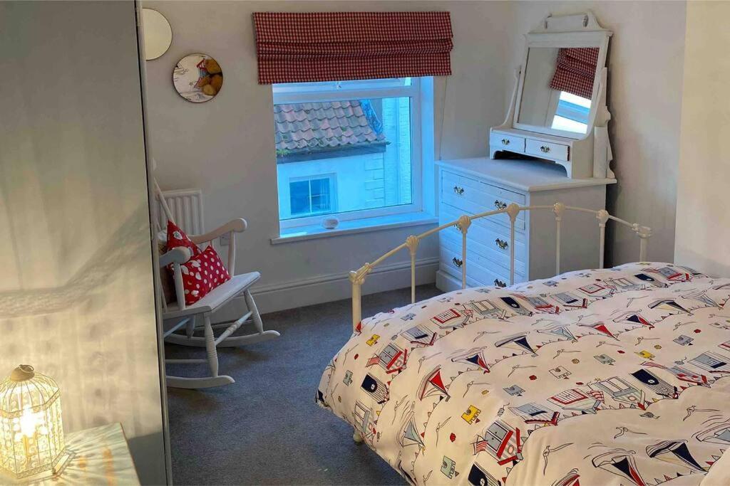 Lilly'S Cottage, Filey, Sleeps 8 外观 照片