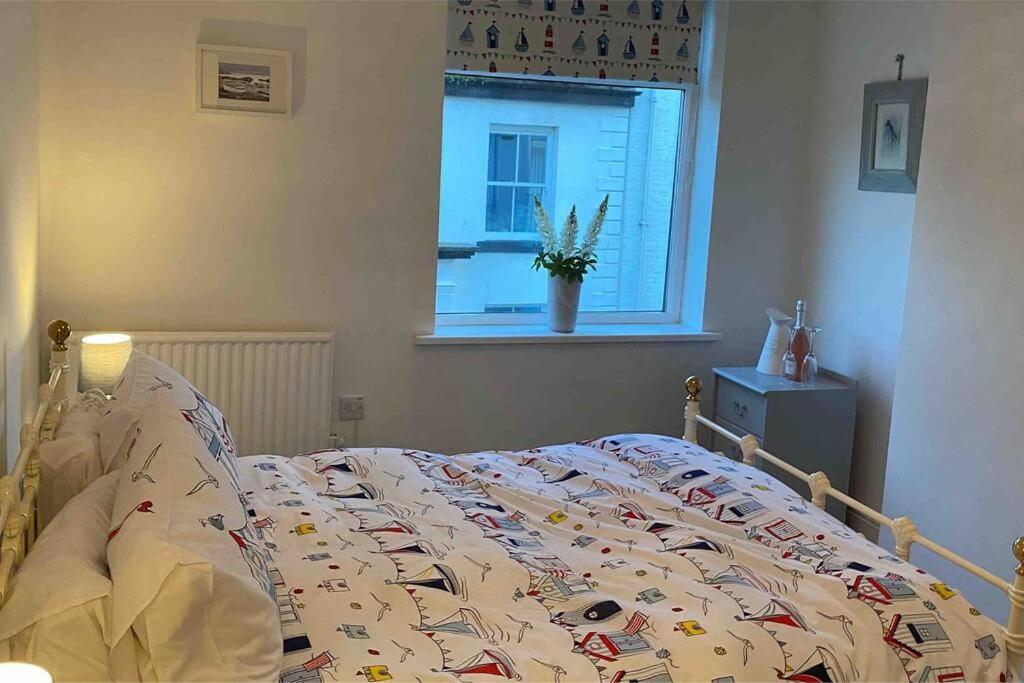 Lilly'S Cottage, Filey, Sleeps 8 外观 照片